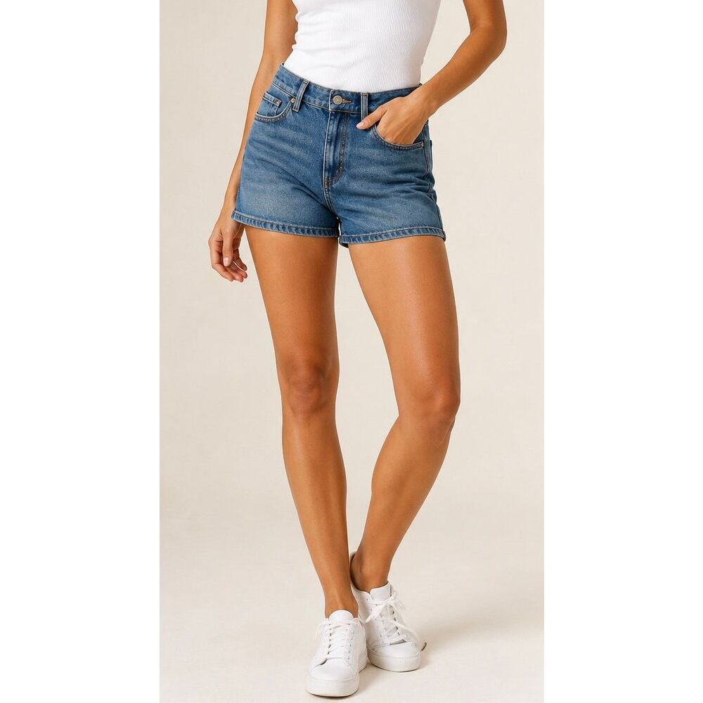 Banana Republic Denim Shorts Size 27/4 Medium Wash Classic Mid Rise